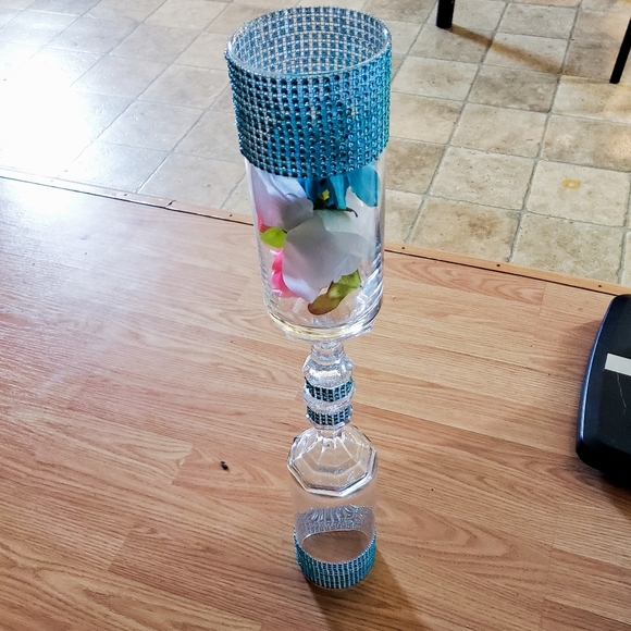 Centerpieces - Picture 2 of 3